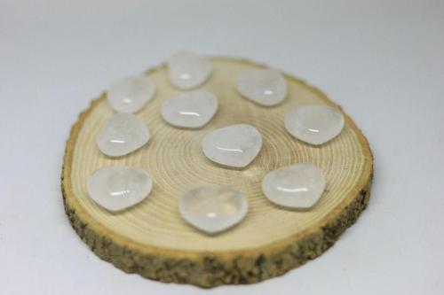 Kristal Kuvars Taşı Kalp Şekilli (14-16gr)
