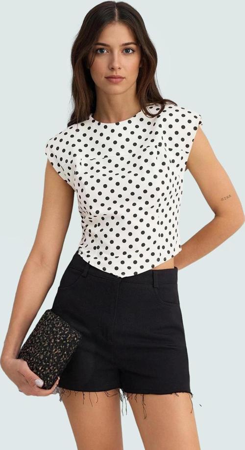 Pamuklu Puantiyeli Crop Bluz Fitted Kalıp Günlük Stil Yüksek Kalite Özel Tasarım
