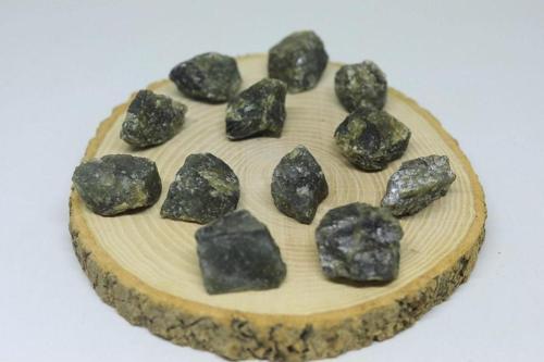 Labradorit Taşı Ham Parça (12-17gram)
