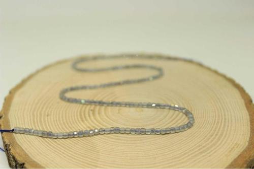 Labradorit Taşı Küp Şekilli Dizi 2.5mm