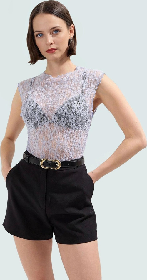 Kadın Bisiklet Yaka Dantel Detaylı Fitted Bluz Yaz Koleksiyonu Zarifane Tasarım