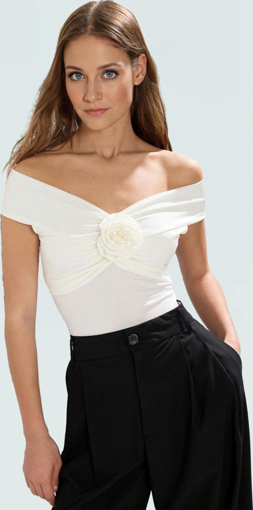 Carmen Yaka Fitted Sandy Örme Bluz Gündüz Gece Kullanımı Premium Kalite Uzun Ömürlü