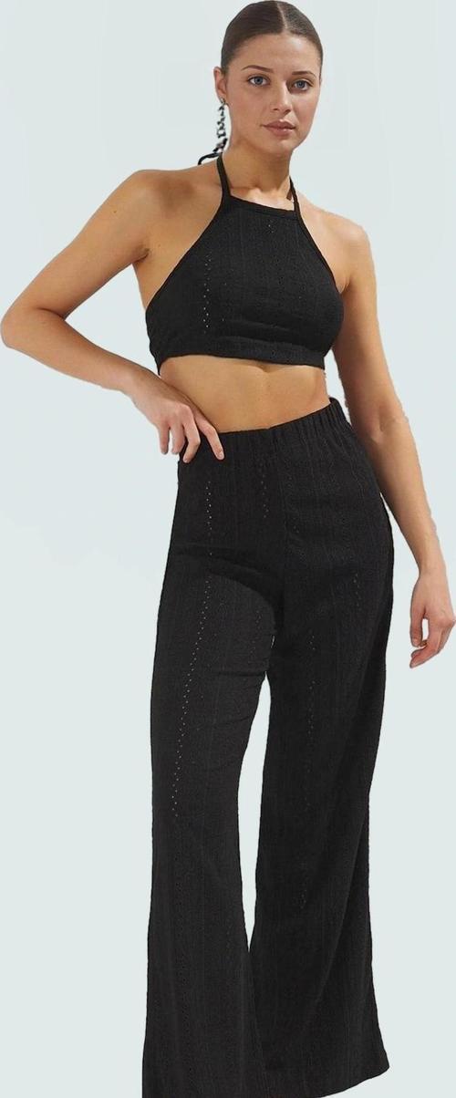 Dantel Detaylı Halter Yaka Crop Bluz ve Geniş Paça Pantolon Plaj Takımı Özel Tasarım