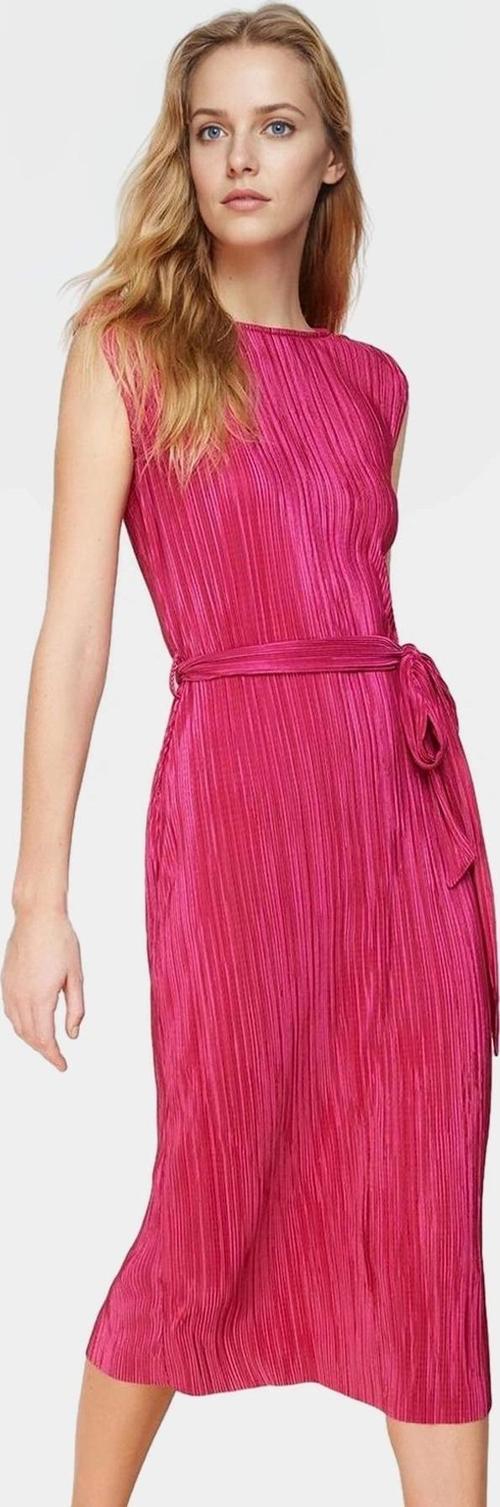 Şık Kadın Midi Boy Pilise Elbise Polyester Kumaş Günlük Kullanım Konforlu Kesim Kaliteli İşçilik