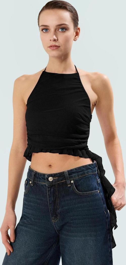 Halter Yaka Fitted Örme Bluz Krop Boy Yazlık Şık Tasarım Mükemmel Uyum Seçkin Malzeme