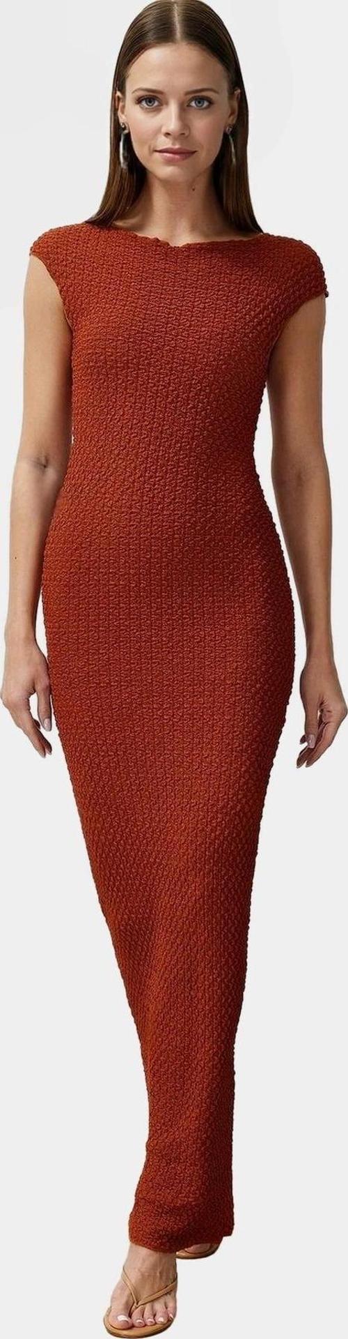 Şık Yazlık Örme Midi Elbise Bodycon Kalıp Kayık Yaka Esnek Kumaş Rahat Ve