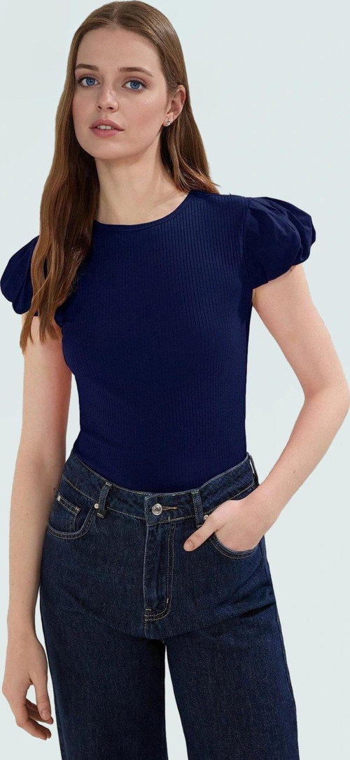 Örme Bluz Fitted Kalıp Bisiklet Yaka Kısa Kol Günlük Stil Özenle Seçilmiş Modern