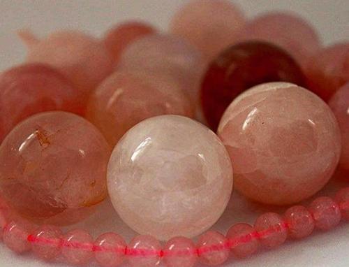 Pembe Kuvars Taşı Küre