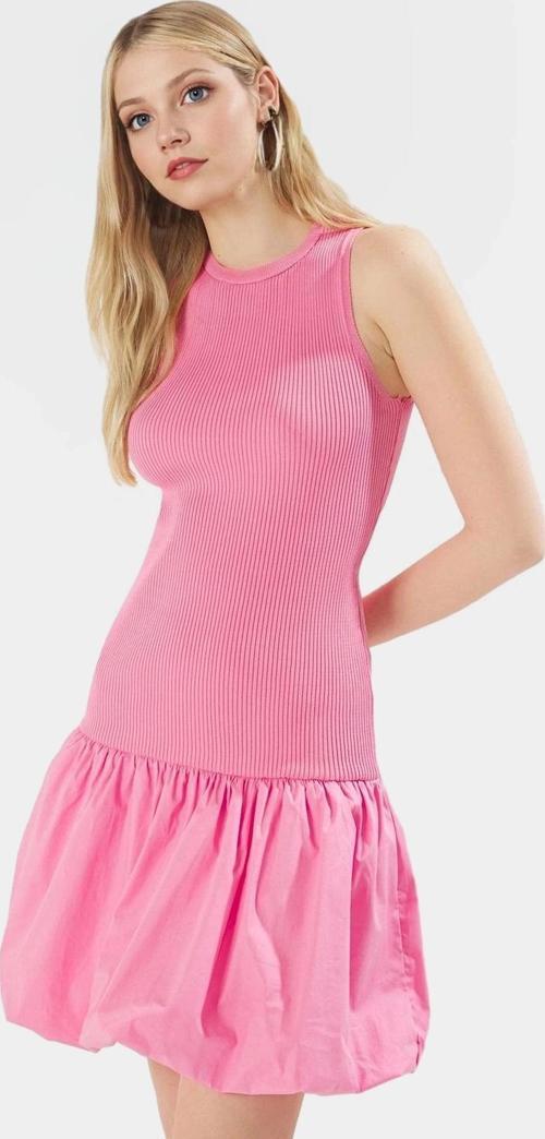 Yazlık Mini Balon Etek Dik Yaka Triko Elbise Şık Gece Kombinleri İçin Profesyonel Görünüm