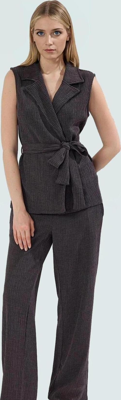 Şık Kruvaze Yelekli Pantolon Takım Rahat Günlük Kombinler İçin Mükemmel Uyum Trend Tasarım