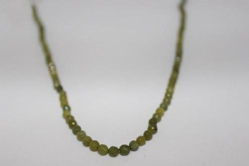 Peridot (zebercet) Taşı Faset Kesim Yarım Dizi 4mm (18cm Uzunluğundadır)