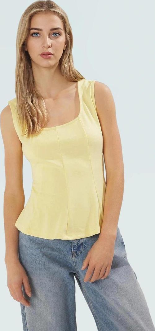 Kadın Fitted Peplum Kolsuz Örme Bluz Seçkin Malzeme Rahat Kullanım Zarifane Tasarım