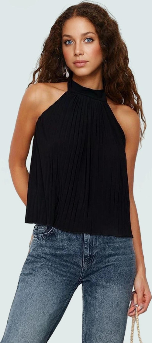 Kadın Pilise Halter Yaka Bluz Polyester Karışımlı Yazlık Dayanıklı Malzeme