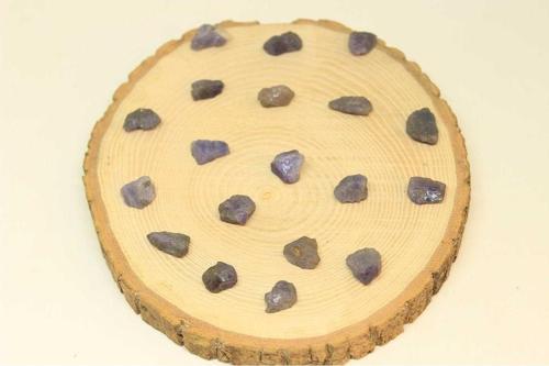 Tanzanit Taşı Kütle Ham Parça (2-2.9 Gram Aralığıdır)