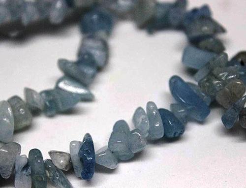Akuamarin Taşı Doğal Küçük Taşlar Dizi - 80cm