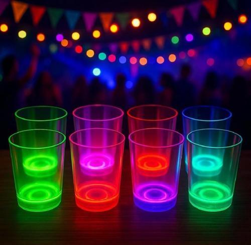 Nessiworld PartyGlow Neon Mor Bardak 8.5 x 10.5 cm