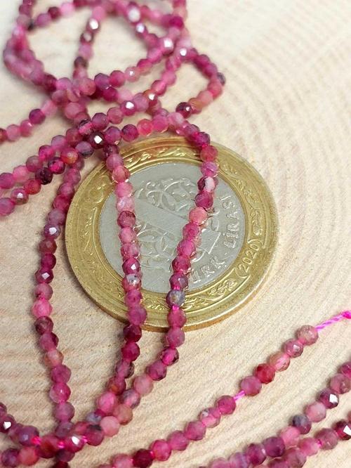 Çilek Kuvars Taşı YARIM Dizi 2mm (17cm uzunluğundadır)