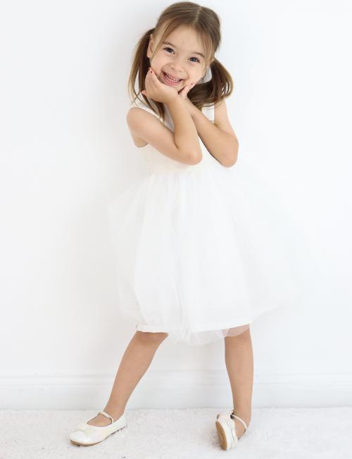 Tüllü Elbise 2 7 Yaş