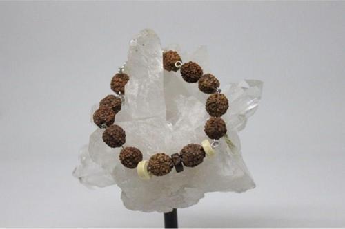 Rudraksha Tohum Bileklik