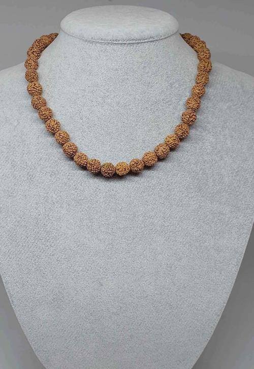Rudrashka Tohum Açık Renk Kolye 8mm (klipsli)