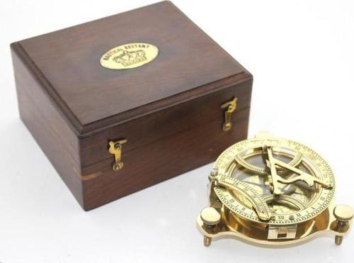 Ahşap Kutulu Pirinç Pusula Model 11