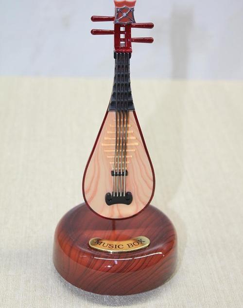 Ud Tasarımlı Müzik Kutusu