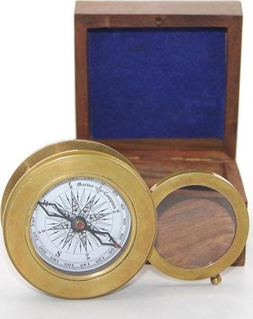 Ahşap Kutulu Pirinç Mercekli Pusula Model 1