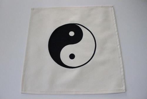 Yin Yang Kumaş Üzerine Nakış Işleme - Yeni Versiyon