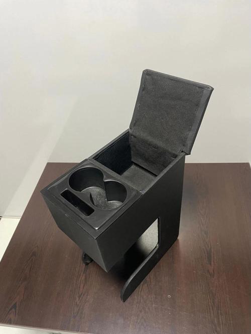 Oto Kolçak Çift Bardaklı Ayaklı Delmeden Pratik Mdf Üretimi Iki Ayak Ölçüsü Arası 13,5 cm Model