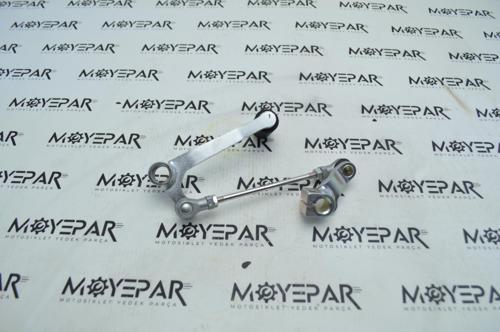 543027 YAMAHA YZF R25 VİTES PEDALI ORJ
