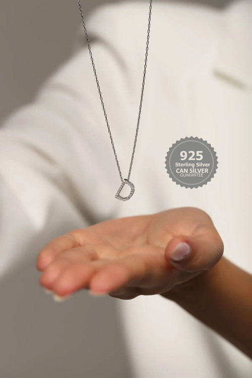 Kadın Üç Boyutlu D Harf Model 925 Ayar Gümüş Kolye