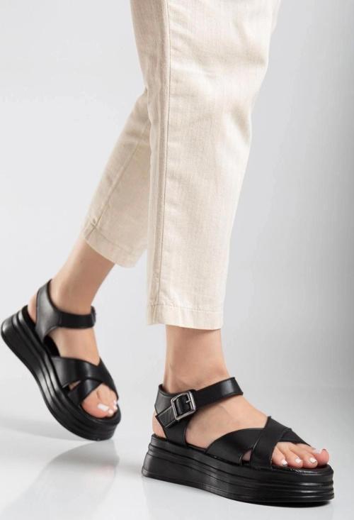 Sibna Siyah Cilt Kemerli Sandalet