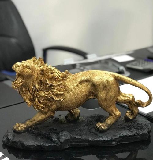 Dekoratif Aslan Biblo Büyük Boy