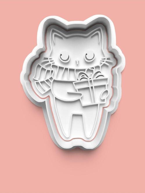 Hediye Taşıyan Kedicik Figürü Kurabiye Kalıbı Ve Şeker Hamuru Kalıbı