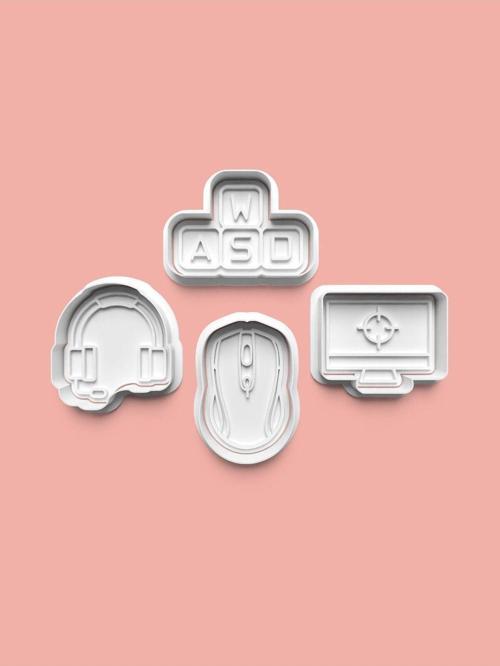 Gamer Oyuncu Kurabiye Kalıbı Ve Şeker Hamuru Kalıbı 4'Lü Set