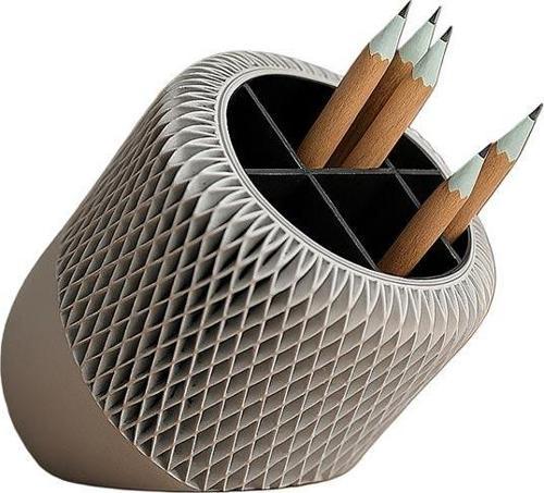 Modern Eğik Tasarımlı Kalemlik