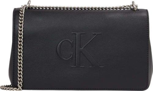 Sculpted Ew Flap Conv Chaın