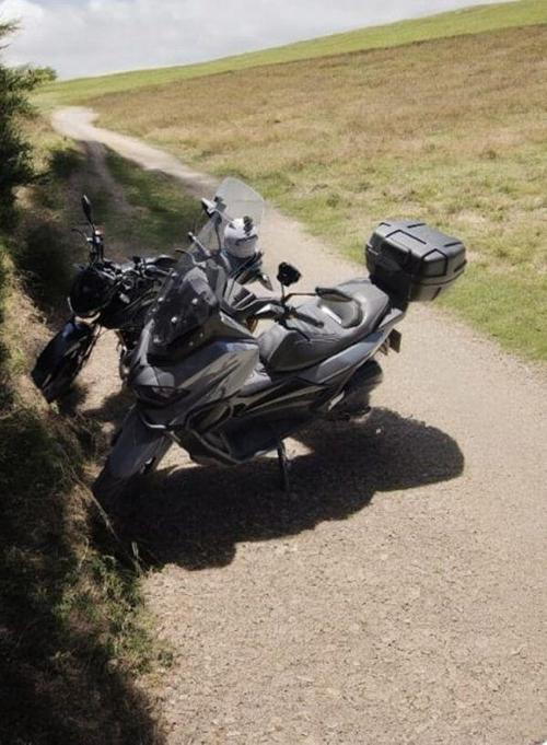 Arora uyumlu Deflektör Rüzgar Saptırıcı Siperlik Şeffaf Motor Camı Cam Uzatma MODEL 2 