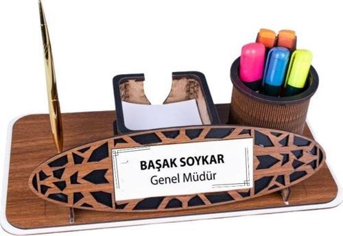 Kişiye Özel Ahşap Masa İsimliği | Kalemlikli ve Kartvizitlikli Ofis Seti