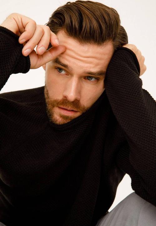 Erkek Siyah Bisiklet Yaka Triko