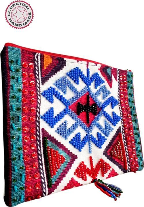 - Sümeyya 2589 2333 El Yapımı Etnik Kilim Desen Boncuk İşlemeli Siyah Püsküllü Clutch Çanta