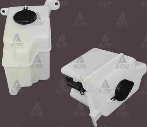 Su Fıskiye Deposu Hilux  1998-2005 Motorlu (1 Adet) (Oem No: 85315-35280)
