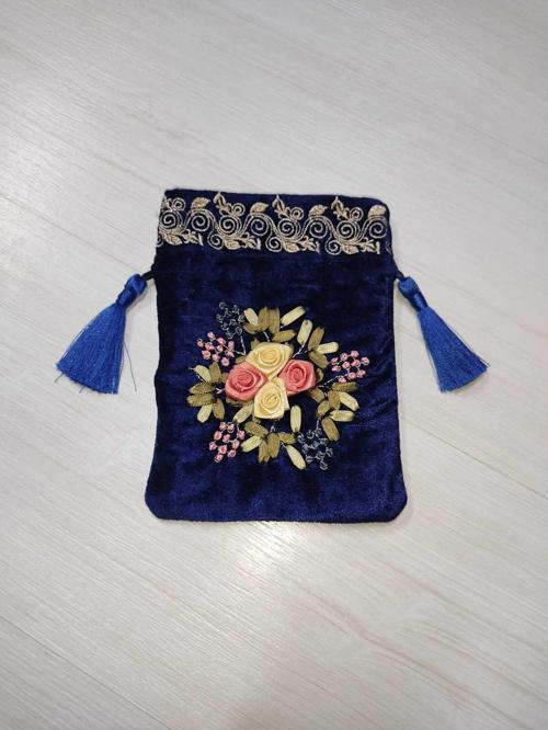 İşlemeli Kadife Kese – Hediyelik – Çok Amaçlı - Lacivert Renk