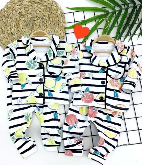 9-12-18-24 Ay Çizgili Meyve Desenli Düğme Kapamalı 2li Kız Erkek Bebek Pijama Takımı Sarı