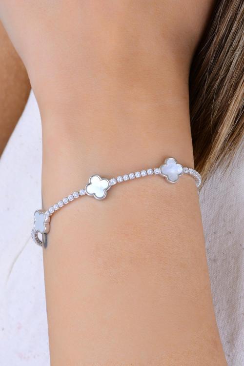 Gümüş rodyumlu pırlanta modeli sedef ve zirkon taşlı yonca dizisi su yolu bileklik [barcode]