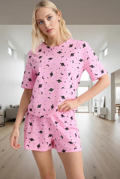 Pamuklu Galaksi Desenli Rahat Pijama Takımı Yaz İçin İdeal Özel Tasarım Premium Kalite Uzun Ömürlü