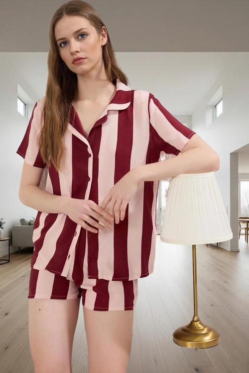 Rahat Viskoz Pijama Takımı Çizgili Shally Dokuma Yazlık Modern Stil Dayanıklı Malzeme