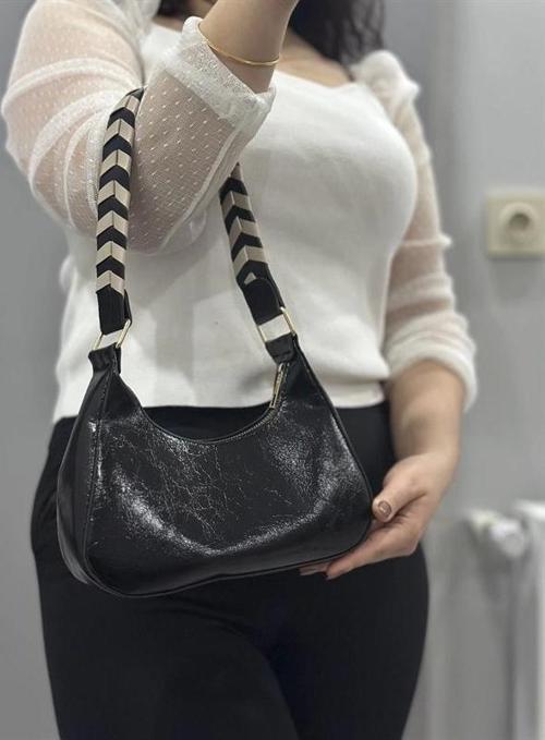 Kraş siyah cilt çanta