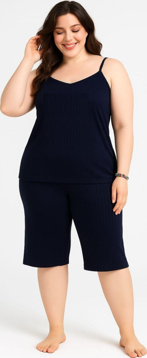 Kadın Büyük Beden İp Askılı Bluz Ve Kapri Alt Üst Pijama Takımı
