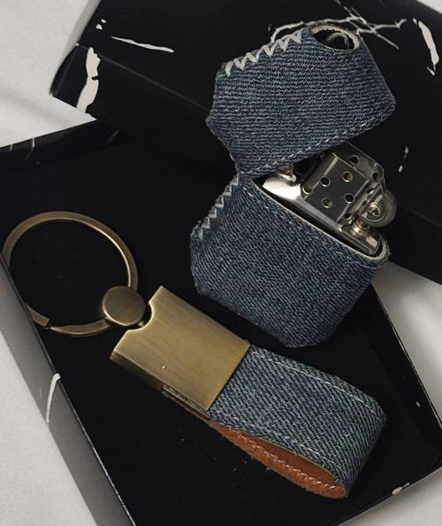 % 100 Denim (Jean, Kot) Kişiye Özel Hediyelik Anahtarlık Benzinli Çakmak Set